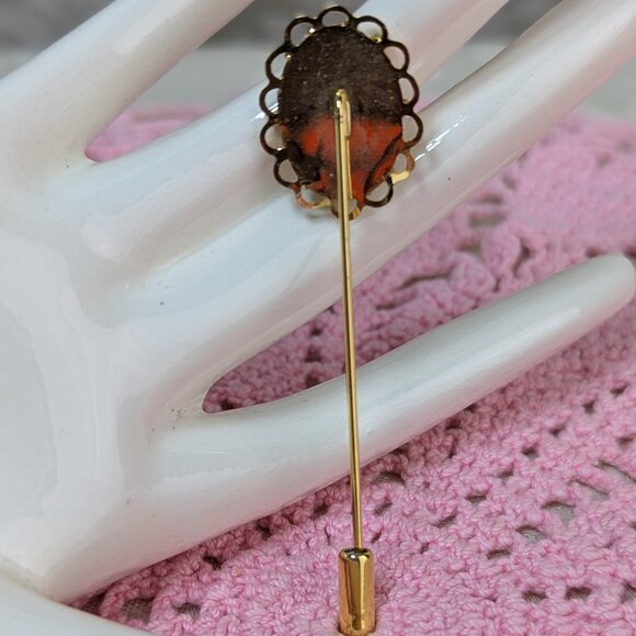 Vintage Needlepoint Christmas Tree Stick Pin Stickpin Gold Metal - Picture 3 of 9